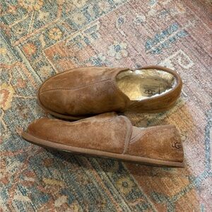 UGG Men's scuff Romeo slippers